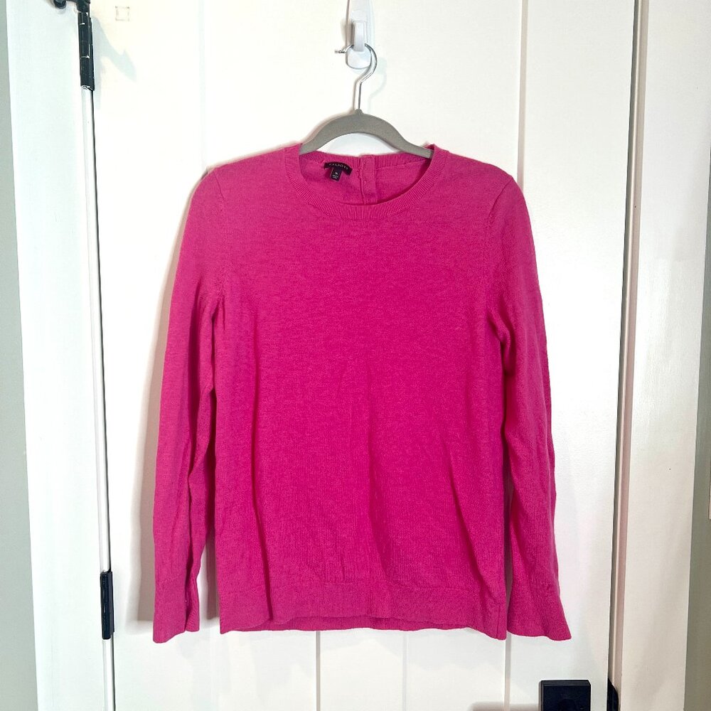 Talbots Bright Barbie Pink Lambswool Blend Crew Neck Soft Sweater Medium